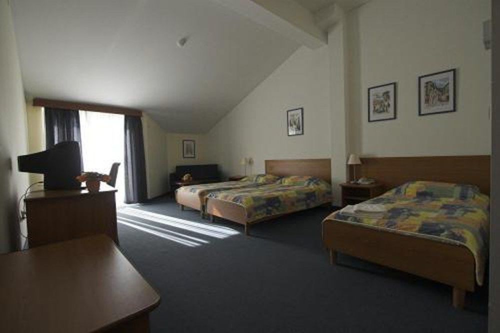 Hotel Arcus Residence Медулин Экстерьер фото