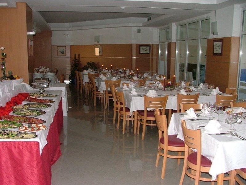 Hotel Arcus Residence Медулин Экстерьер фото