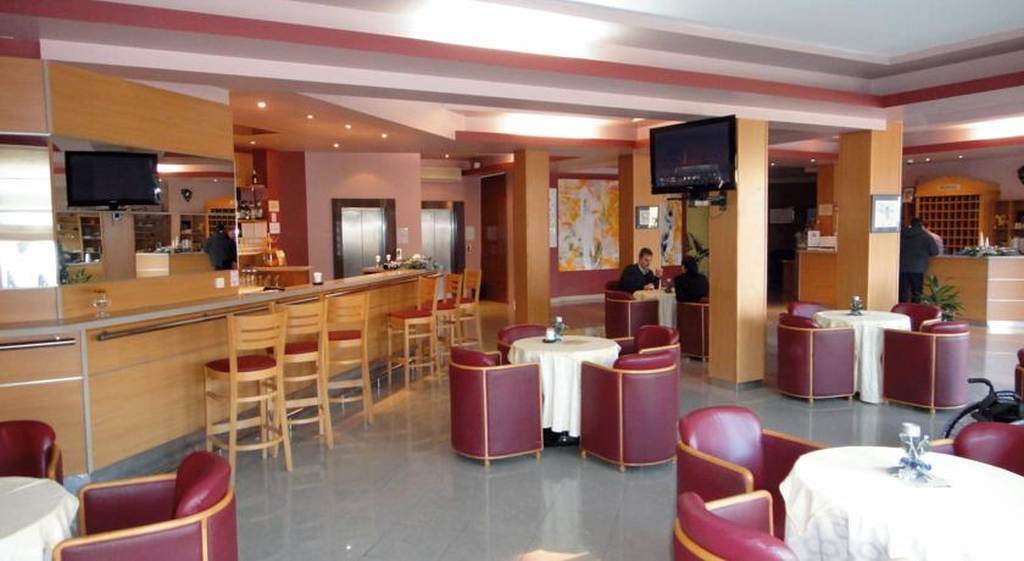 Hotel Arcus Residence Медулин Экстерьер фото