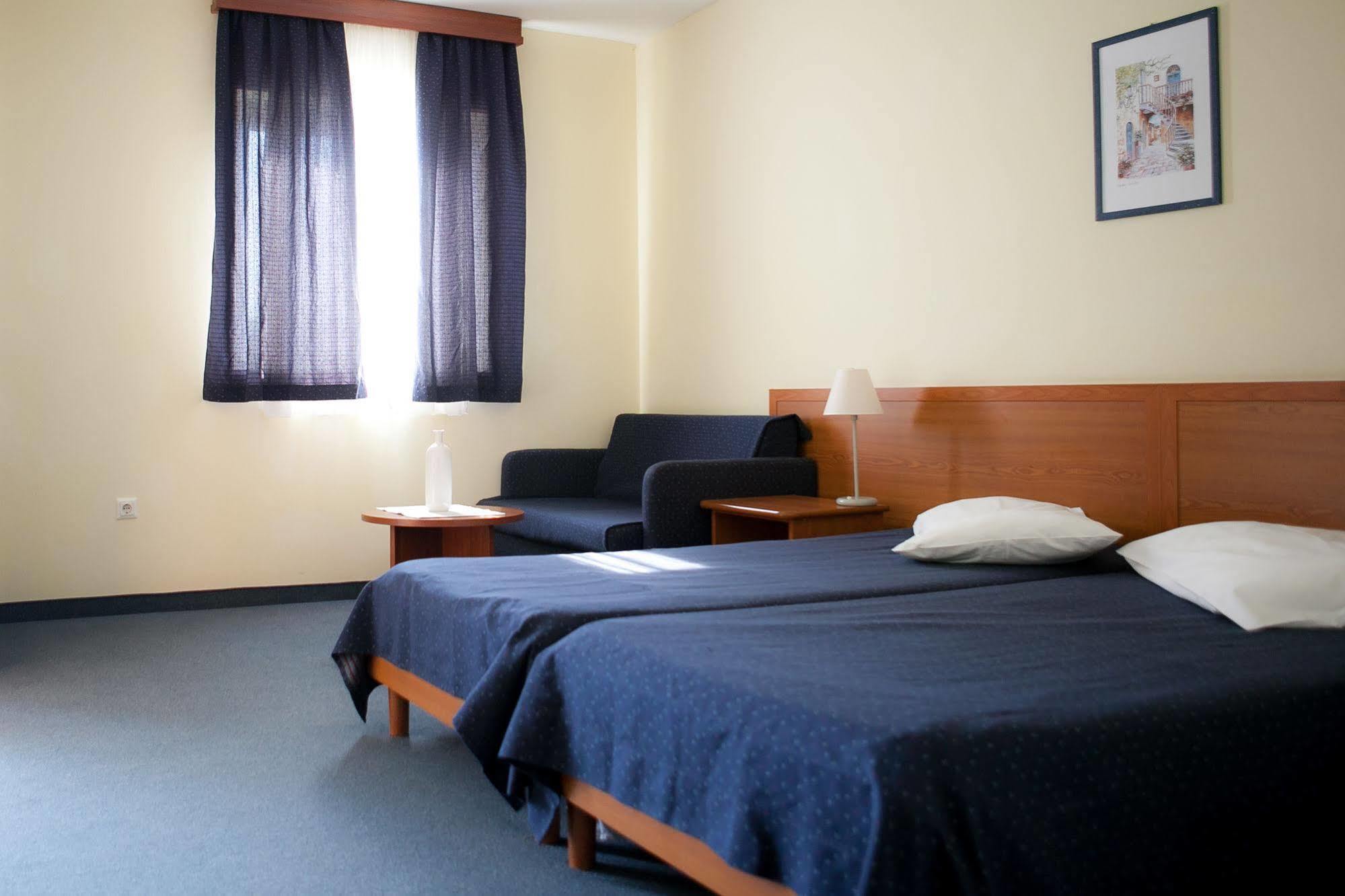 Hotel Arcus Residence Медулин Экстерьер фото